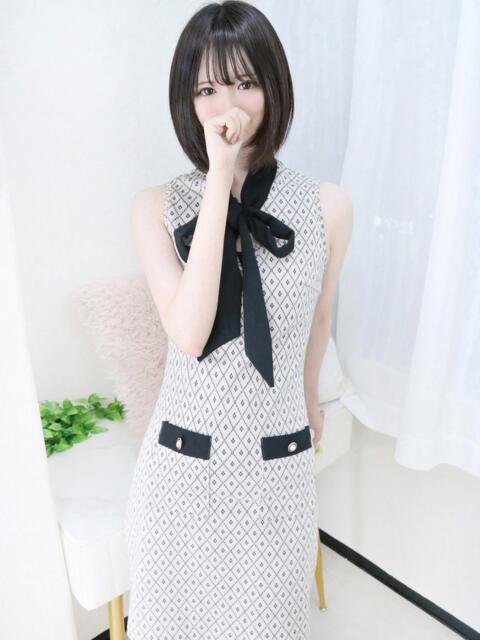 なな 高級オナクラ　ひよこクラブ（オナクラ・手コキ）