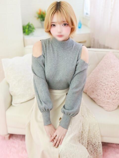 もね 高級オナクラ　ひよこクラブ（オナクラ・手コキ）