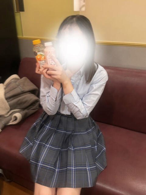 めぐ 山梨　風俗　デリヘル　 『ラブ＆ピース学園』（デリヘル）