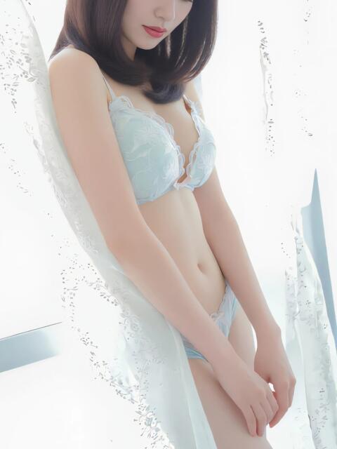 深津 真紀 レス青山（高級デリヘル）