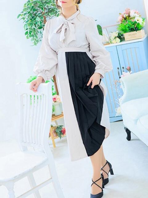 心和(ここな) PLUS梅田店（熟女デリヘル）