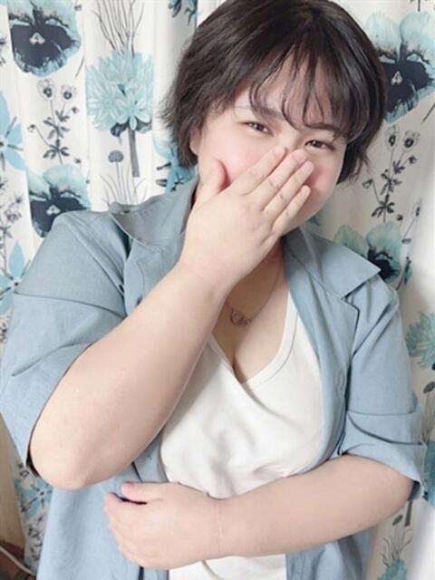 いお 沖縄ちゃんこ那覇店（ぽっちゃりデリヘル）