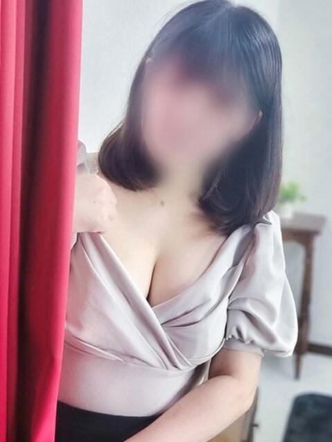亜姫-あき- 人妻倶楽部 花椿大崎店（人妻デリヘル）