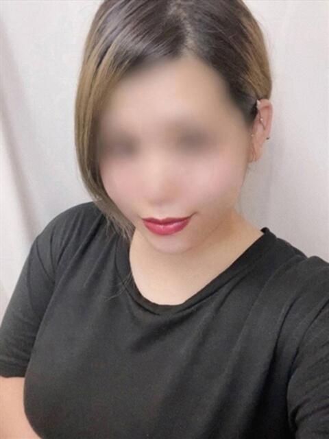 なお 沖縄ちゃんこ那覇店（ぽっちゃりデリヘル）