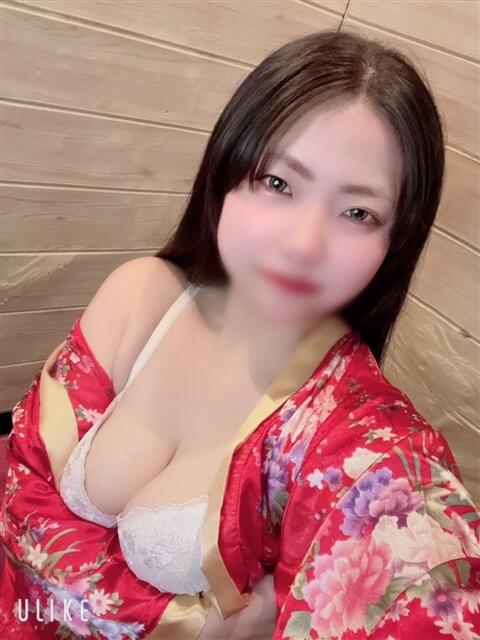 ゆりえ 夜這い本舗（ファッションヘルス）