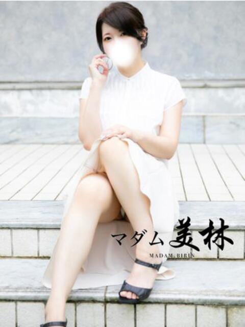 西条　きみか マダム美林　札幌店（人妻ヘルス）