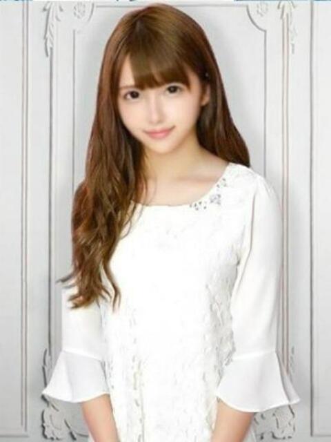 にこ 渋谷初！素人女子大生専門店 渋谷現役女子大生図鑑（デリヘル）