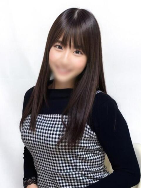ことね♡清楚な巨乳娘♡ 渋谷業界未経験（素人系デリヘル）