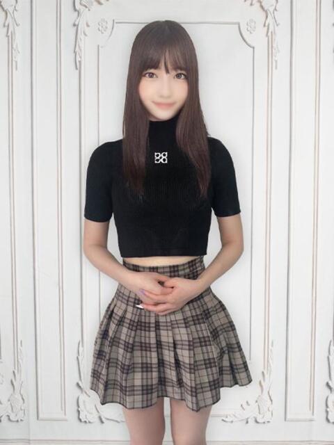 なみ　美脚チアの清純革命 新橋女子大生図鑑（デリヘル）