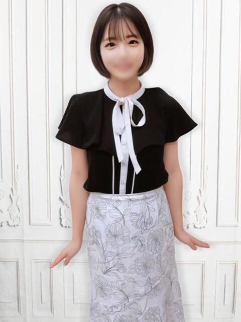 かりん♡ロリカワ 新橋女子大生図鑑（デリヘル）