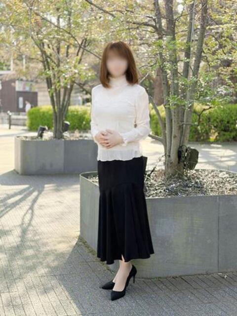 夏目 理子 こあくまな熟女たち 鶯谷・日暮里店(KOAKUMAグループ)（人妻・熟女デリヘル）