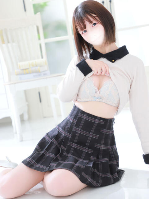 みく 東京リップ 池袋店（美女・美少女専門ホテヘル ＆デリバリーヘルス）