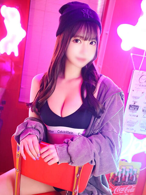 みあ アメリカンクリスタル（ファッションヘルス）