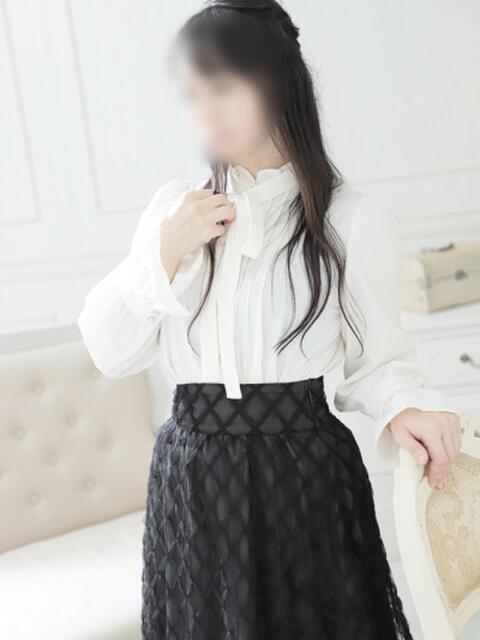 ゆり 奥鉄オクテツ大阪（駅待ち合わせ型人妻デリヘル）