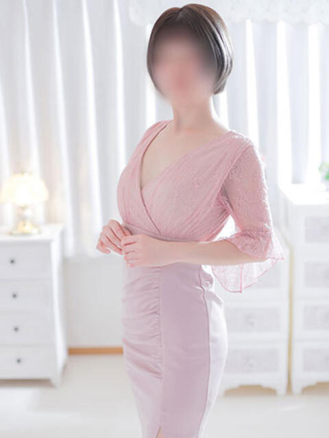 新人あいな(秋田) 奥さんの香り（人妻デリヘル）