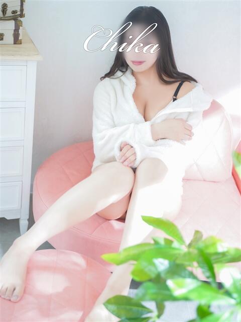 ちか 西船人妻花壇（人妻デリヘル）