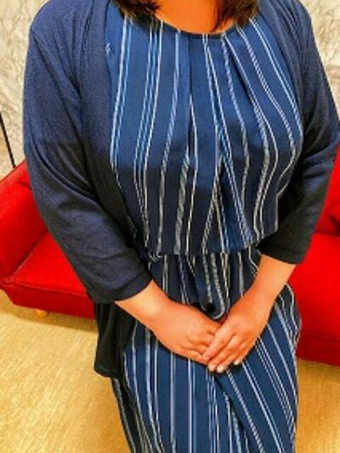 千穂　(チホ) バードムーン（人妻デリヘル）