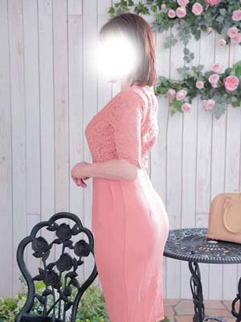 ななか 奥様メモリアル（デリヘル）