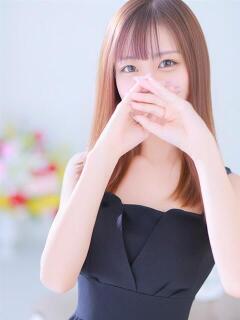 なや★スレンダー・愛嬌満点♡ フルフル☆60分10000円☆(RUSH ラッシュ グループ)（薬研堀/デリヘル）