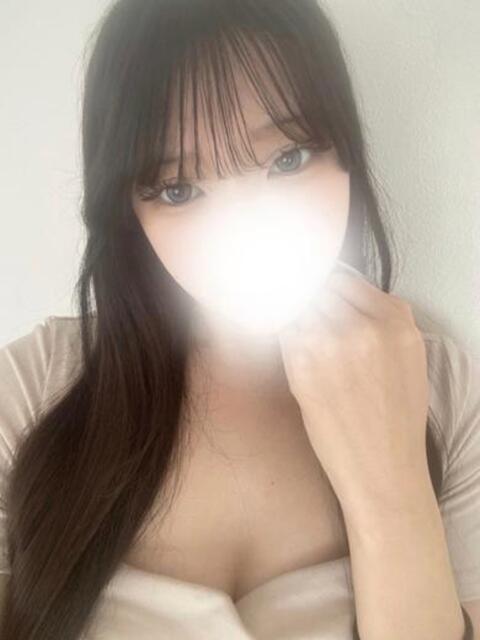 素人大学生未経験うたさん（体験） ロイヤル　アテンダー（デリヘル）