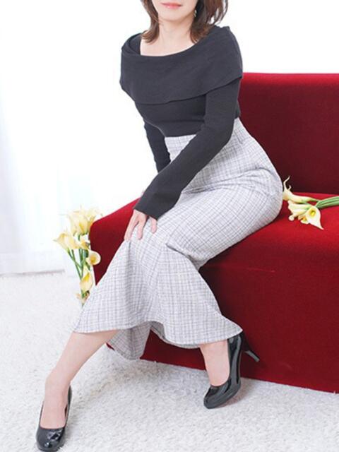 那実(なみ) PLUS梅田店（熟女デリヘル）