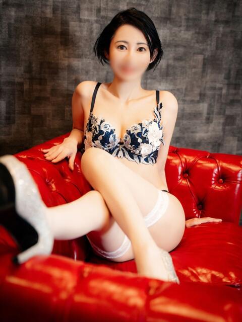 ナナセ 黄金の口 本店（M性感ヘルス）