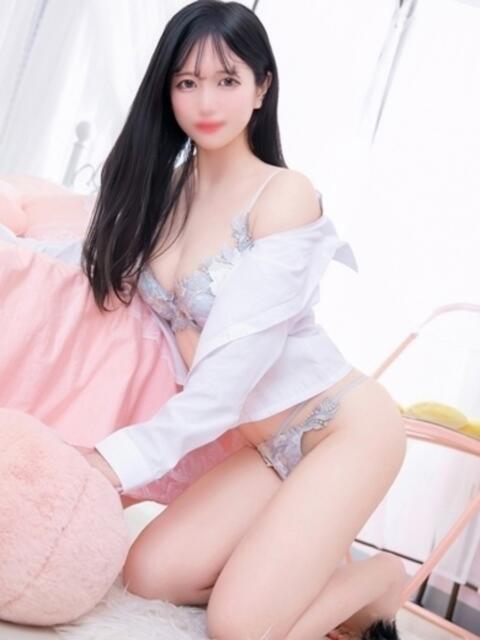 りお E+アイドルスクール池袋店（デリヘル）