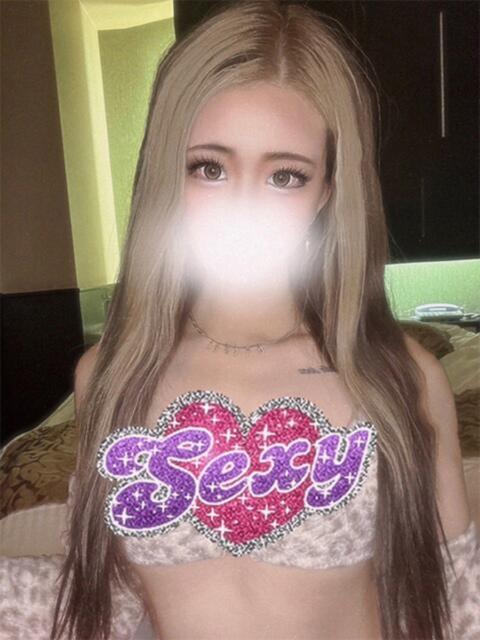 びび/逆夜這い！細身パイパン！ 10代、20代専門ハレンチ倶楽部　姫路店（デリヘル）