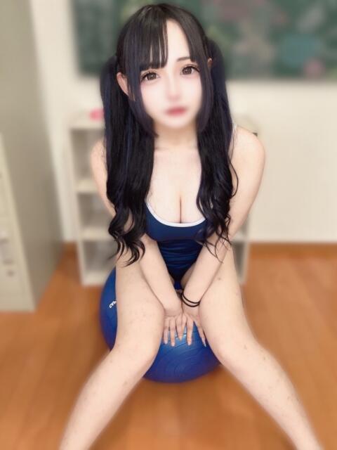 りと SEXIS-セクシーズ-（デリヘル）