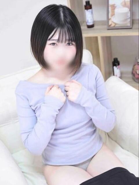 えな★愛され妹系どMちゃん♡ かりゆしOLの秘密【20代沖縄美女多数在籍-デリヘル×ヌードエステ】（性感エステ＆デリヘル）