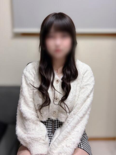 かなめ【18歳黒髪ロリGカップ】 フェアリー【鹿児島店】（デリヘル）