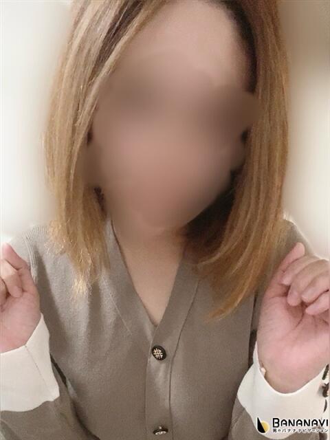 新人初日⭐️るな⭐️ Pine(パイン)（人妻系デリヘル）