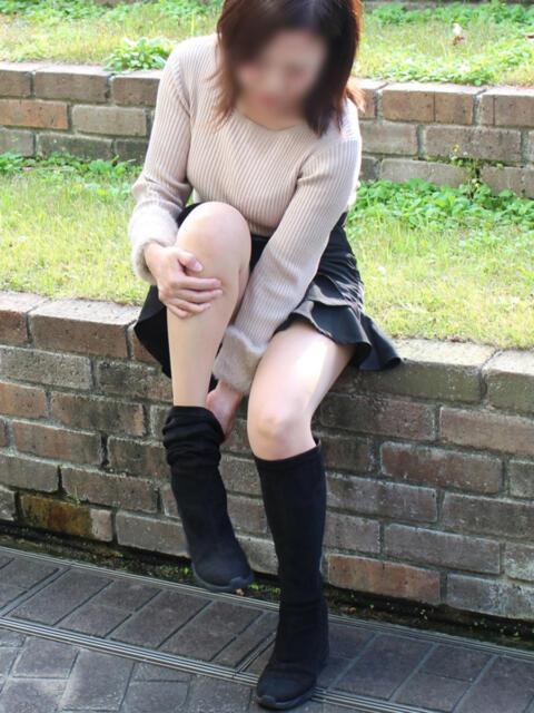 かぐら 完熟ばなな神戸・三宮店（待ち合わせ型熟女デリヘル）