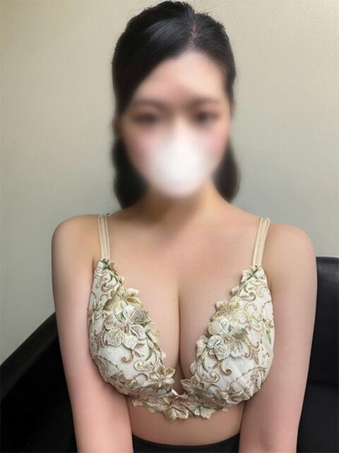 らいか 白い巨乳（ホテヘル）