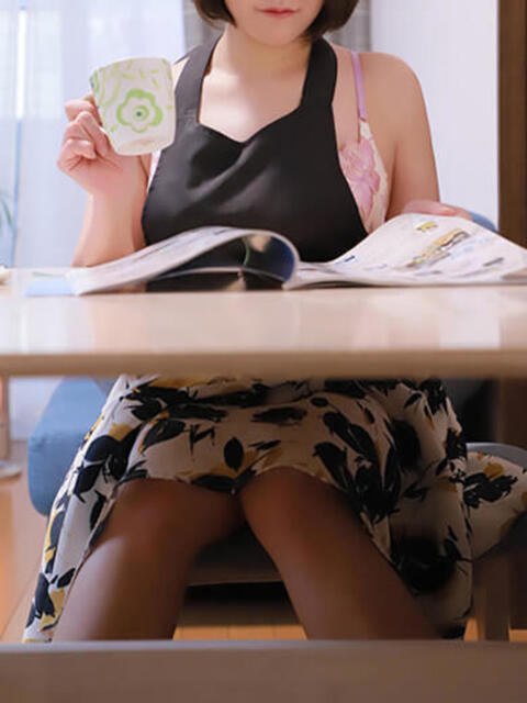 梨本さえ(なしもとさえ) 神戸妻（ソープランド）