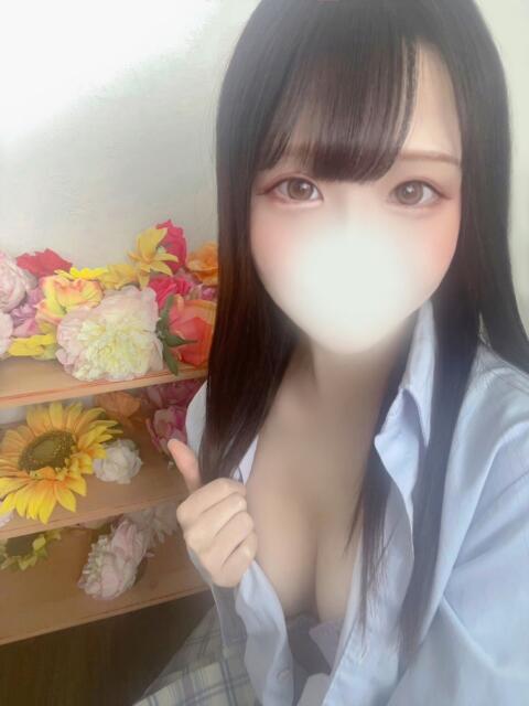 ユニ(多彩な超エロっ子) ペロ×2キャンディ（デリヘル）