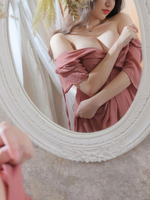 朝比奈　ケイト ～逢～tokyo（高級デリヘル）