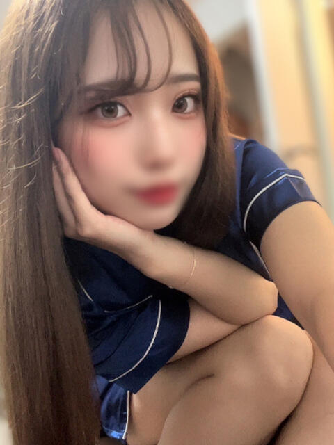 瑠璃（るり） Bijou R（デリヘル）