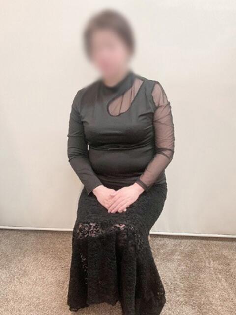 しずく 熟女家 ミナミエリア店（待ち合わせ型デリヘル）