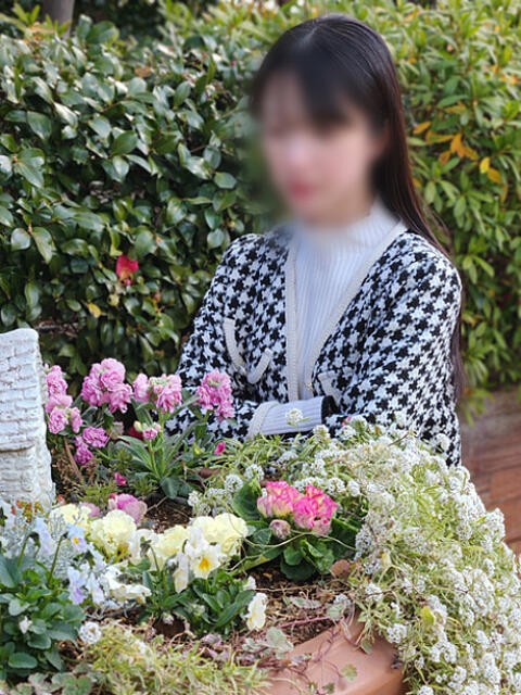 如月 けい レズビアン専門店リリーエデン（【女性用風俗】レズビアンデリヘル）