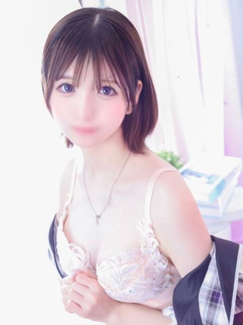 せいら E+アイドルスクール新宿・歌舞伎町店（デリヘル）