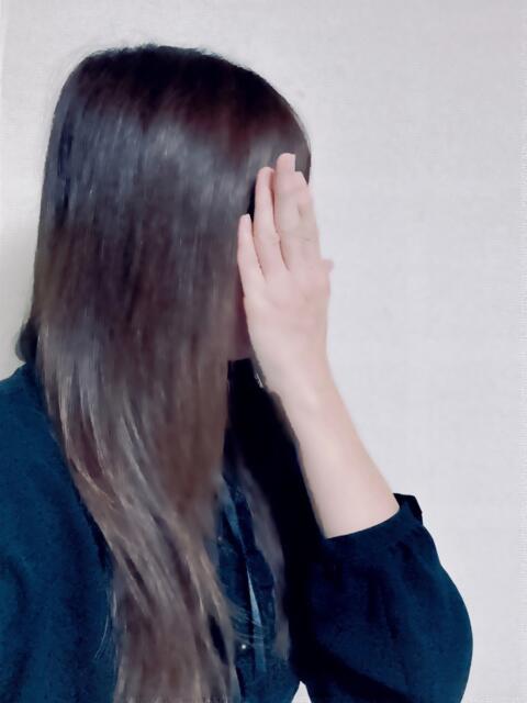 みなみ 博多美人妻（人妻系デリヘル）