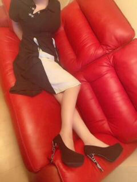 新人　うらら 出逢い～そして不倫（デリヘル）