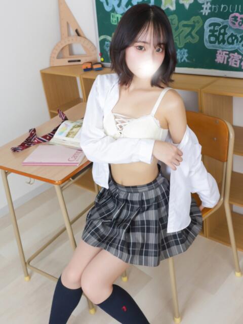 りと まだ舐めたくて学園渋谷校〜舐めたくてグループ〜（デリヘル）