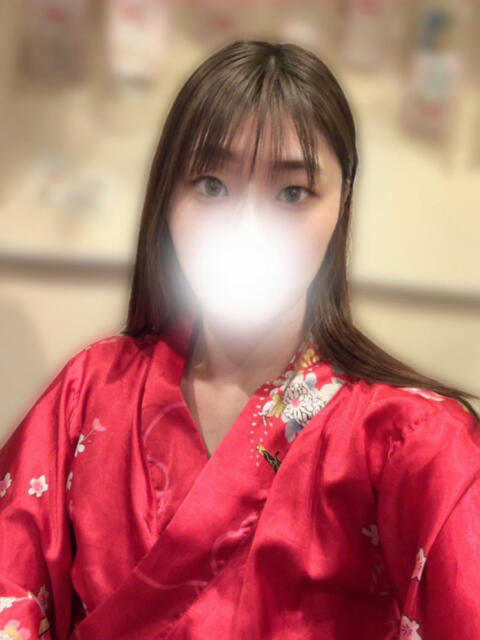 なつ クラブリリー（セクキャバ）