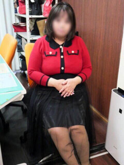 中村 誘惑マル秘ミセス(人妻デリヘル)