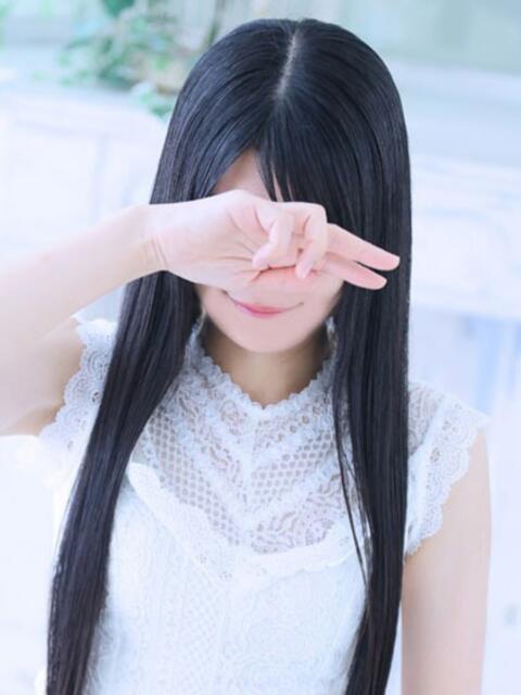 新人・由里奈(ユリナ) グランドオペラ名古屋（高級デリヘル）