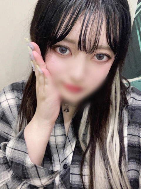 あか 奴隷コレクション梅田店（デリヘル）