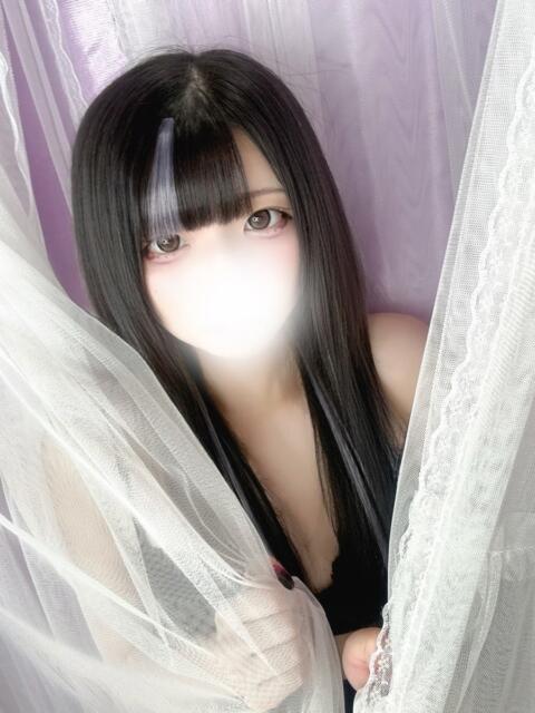 ゆら 新宿ハンドメイド（手コキ・オナクラ）