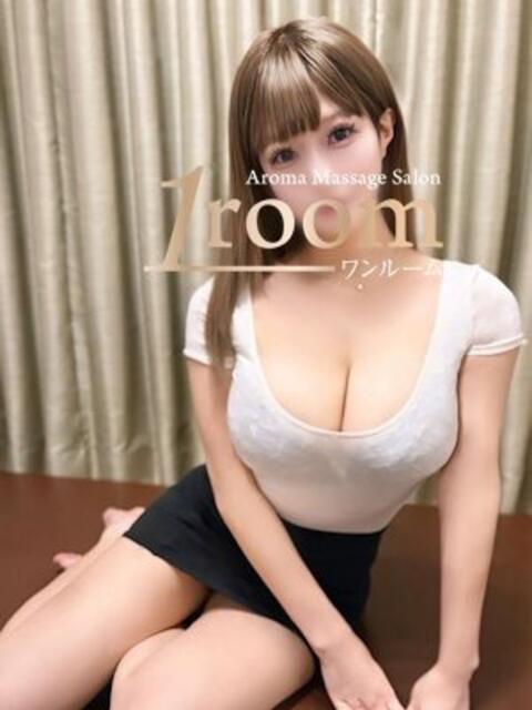 夏目 ゆあ 新宿ワンルーム（【非風俗】メンズエステ）